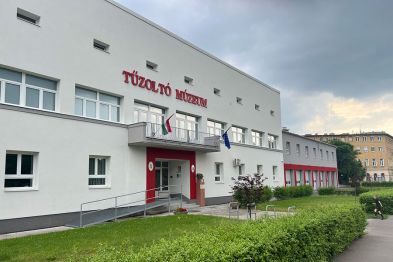 Budapest X. kerületi Hivatásos Tűzoltó-parancsnokság - Primépítő Kft. - Budapest