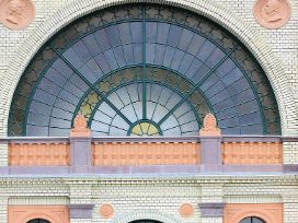 pecs-vasutallomas-referencia-2-primepito-kft.jpg - Pakasz Tanya Kemping - Agárd